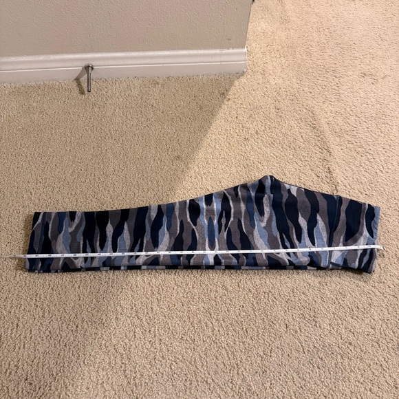 Lululemon Athletica Wunder Under Crop Leggings - Picture 4 of 9